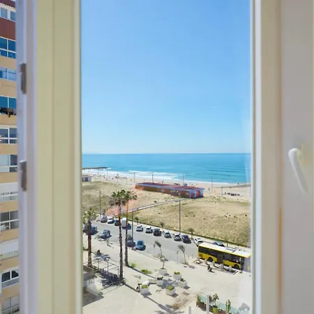 Front Costa Caparica Lisbon דירה *